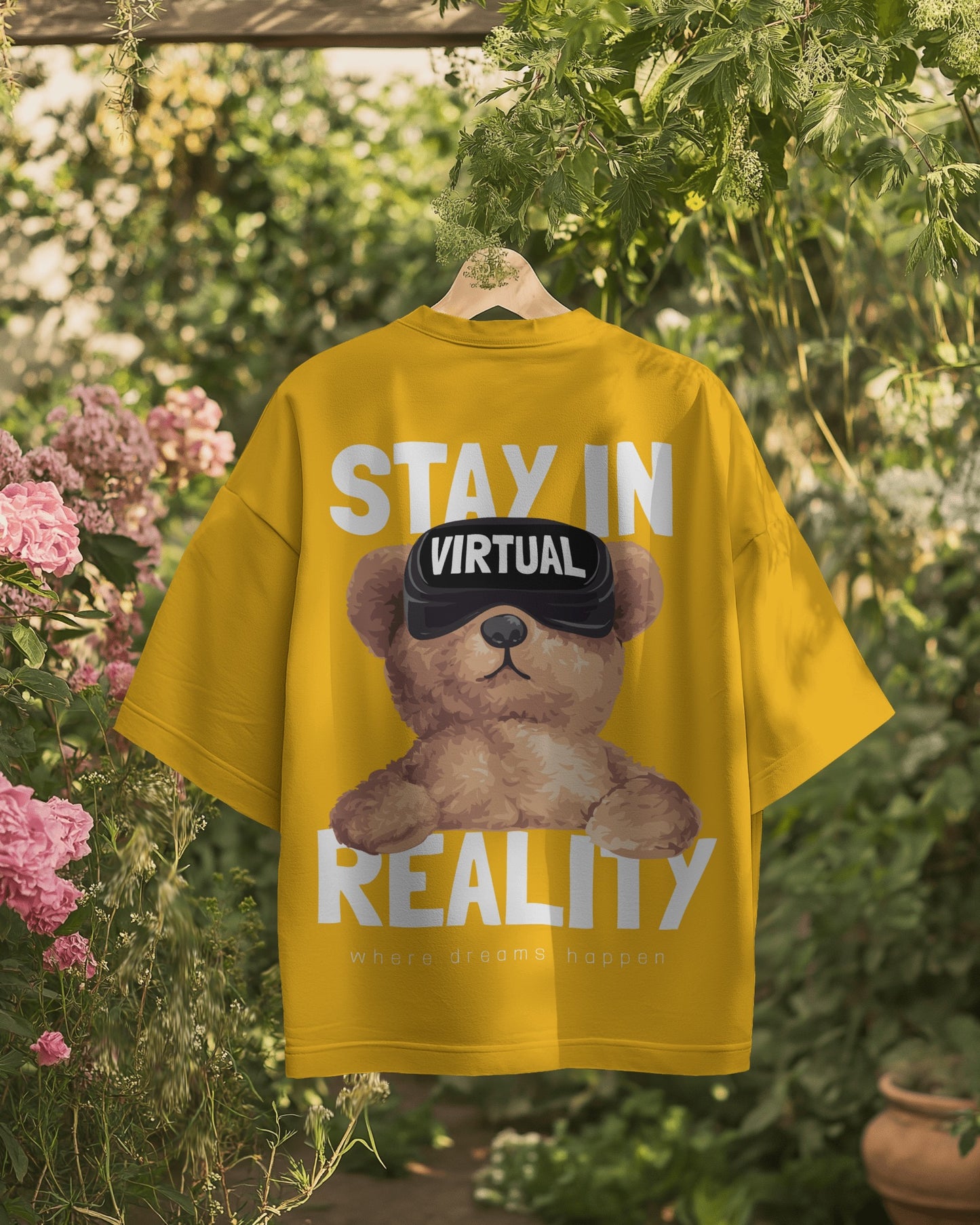 Oversized Reality? - Premium T-shirt