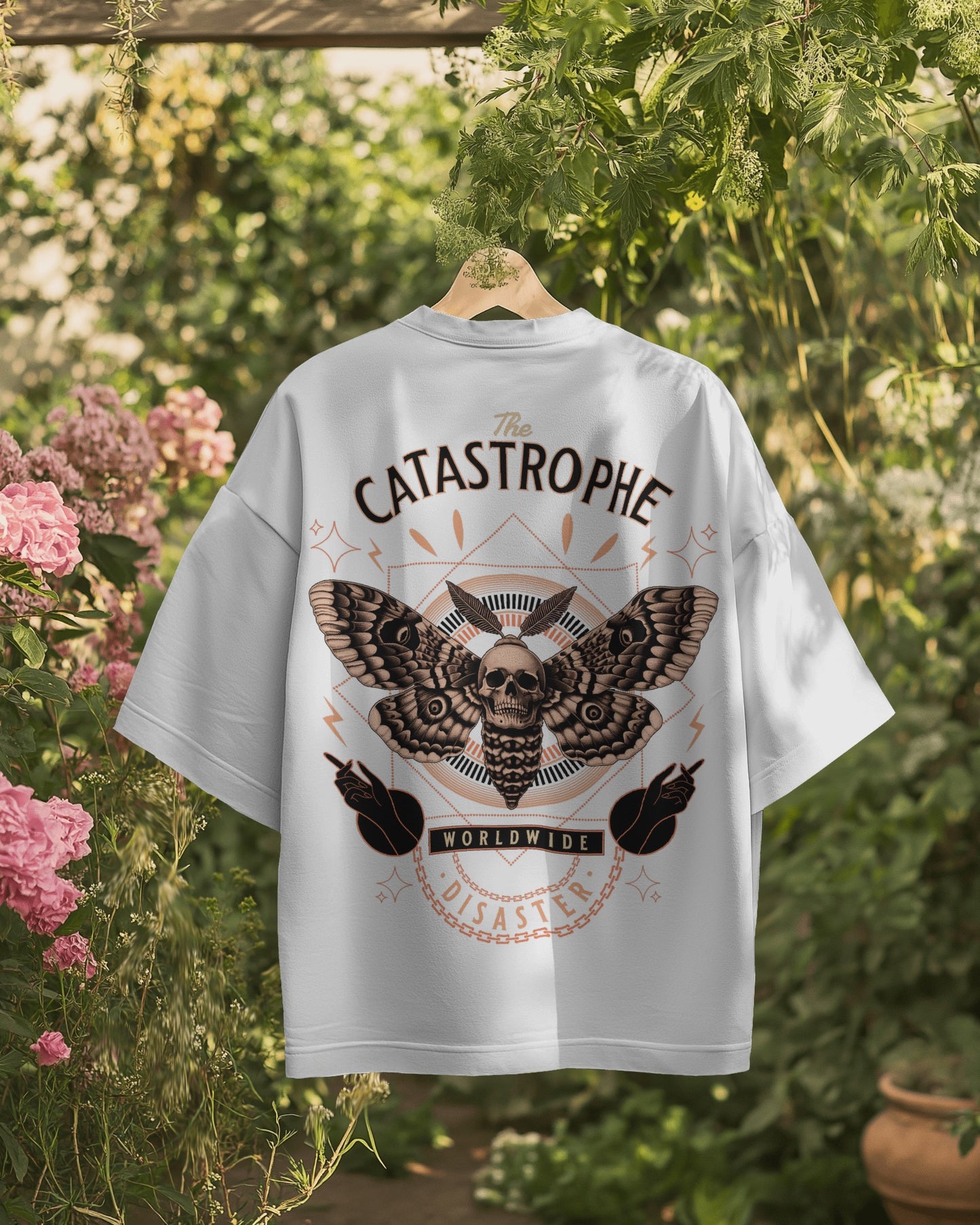 Oversized Catastrophe - Premium T-shirt