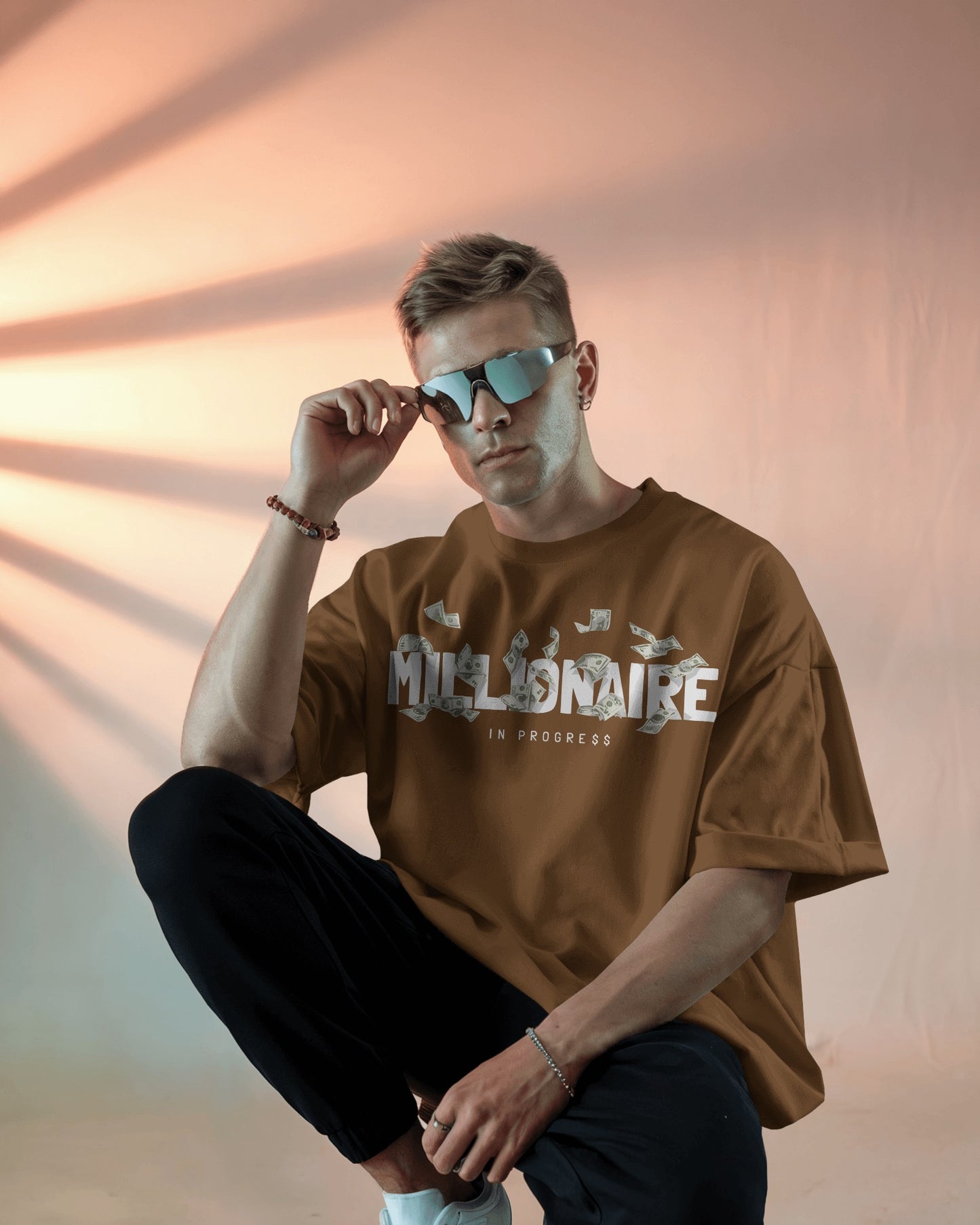 Oversized Millionaire - Premium T-shirt